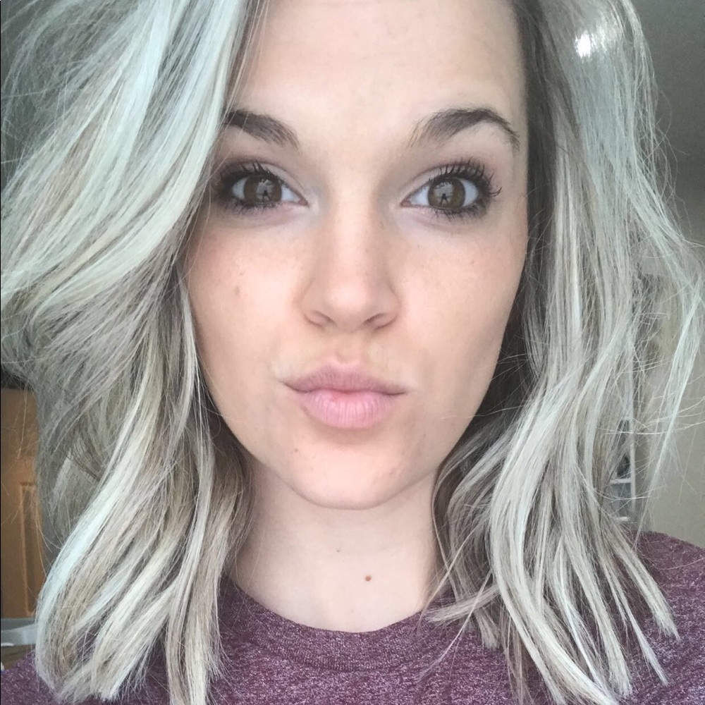 Meet your Posher, Sara